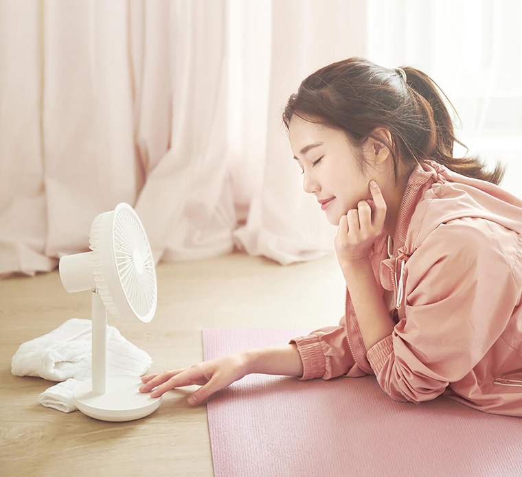 XIAOMI MIJIA SOLOVE Desktop mini fan Portable Standing fans Type-C usb rechargeable 4000mAh air conditioner table easy to carry